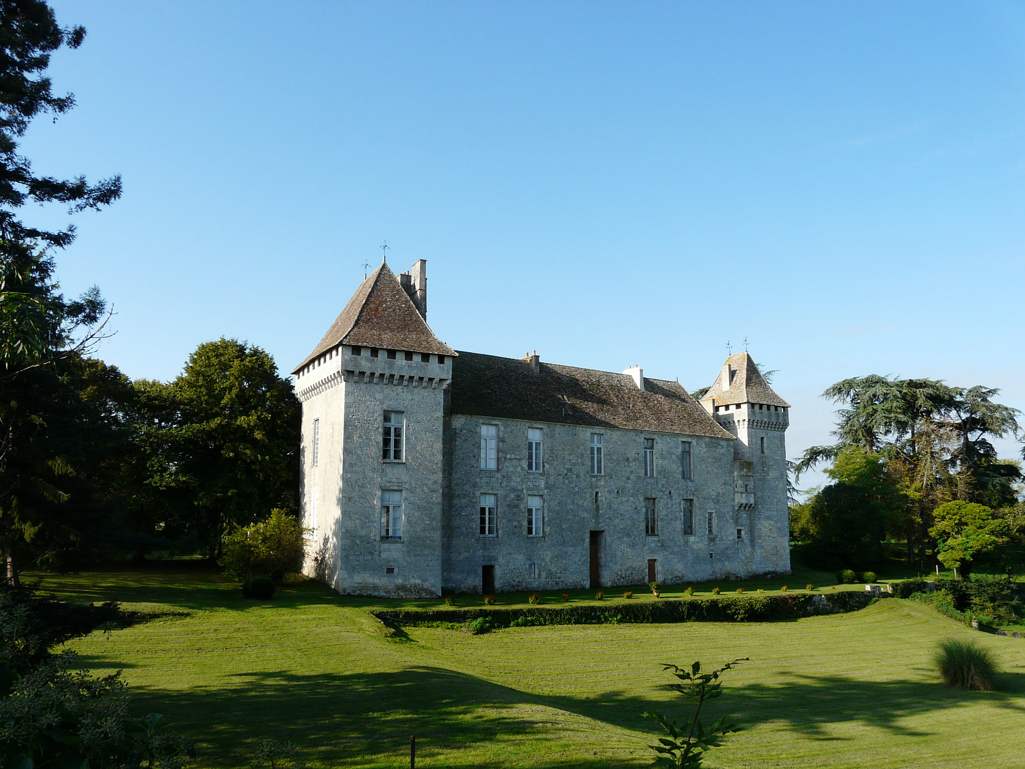 Gageac-et-Rouillac (Photo license: CC BY-SA 3.0)